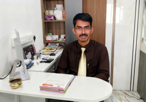 Ivuries Dental Clinic in Udumalpet